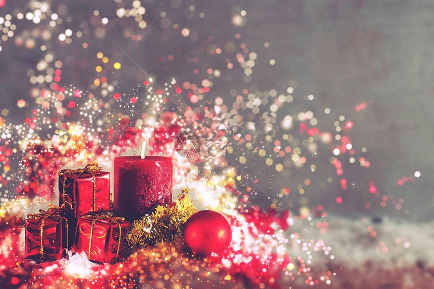 ¡Feliz Navidad y buenos deseos para nuestro querido Cliente!